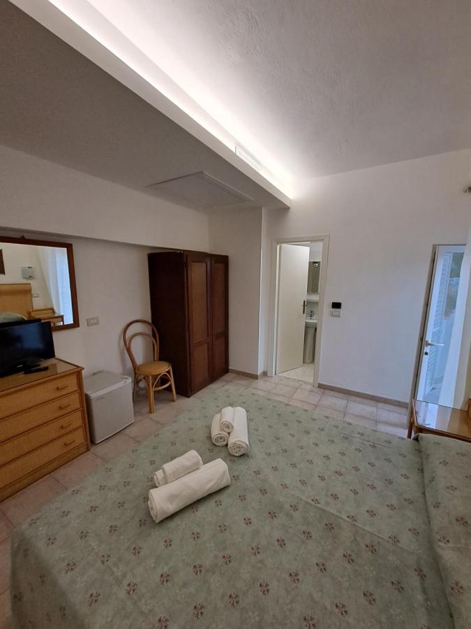 Le Roccette Mare Beach Hotel & Restaurant Tropea Buitenkant foto