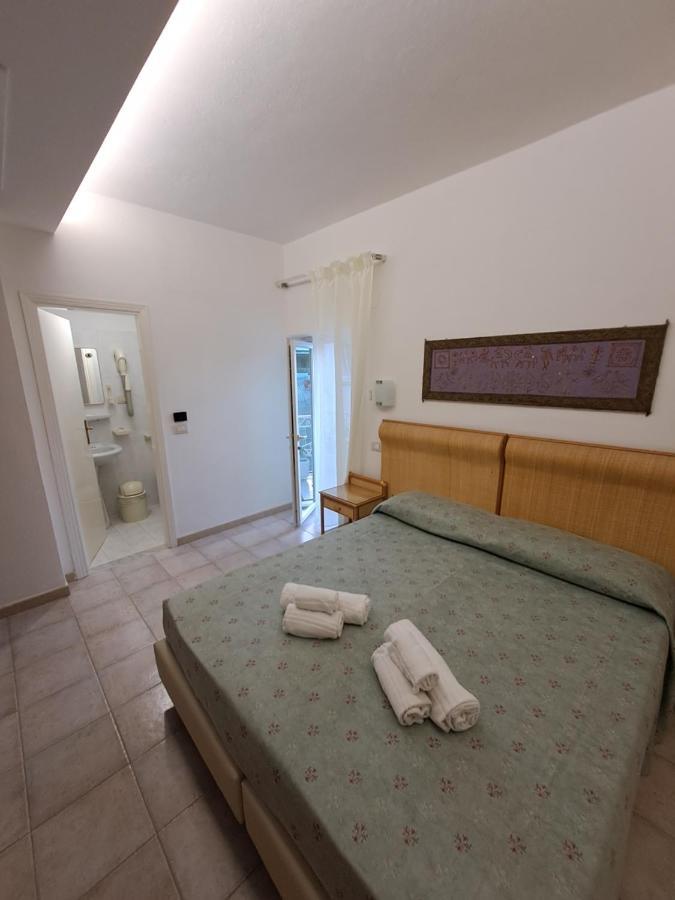 Le Roccette Mare Beach Hotel & Restaurant Tropea Buitenkant foto
