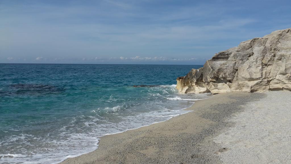 Le Roccette Mare Beach Hotel & Restaurant Tropea Buitenkant foto