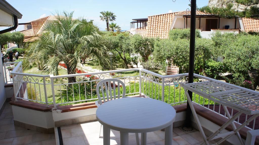 Le Roccette Mare Beach Hotel & Restaurant Tropea Kamer foto