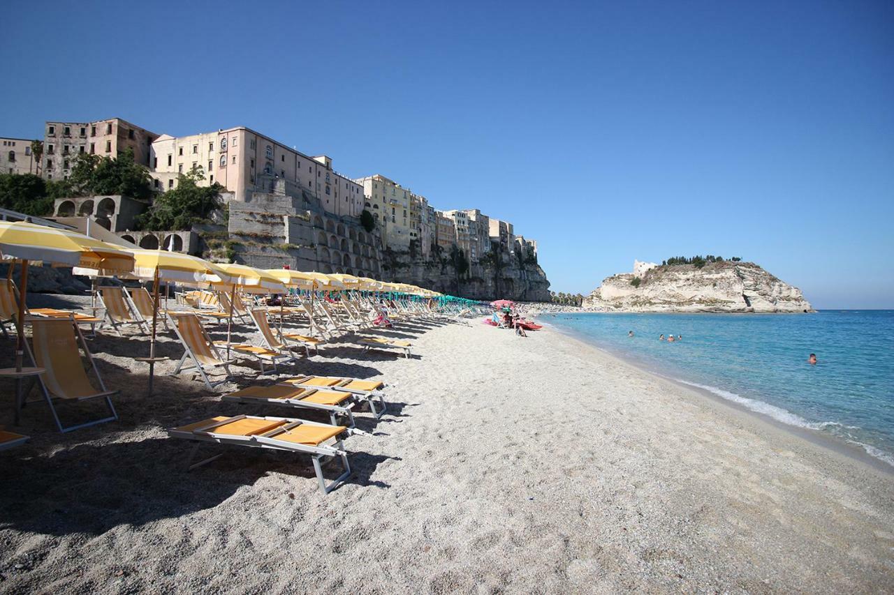 Le Roccette Mare Beach Hotel & Restaurant Tropea Buitenkant foto